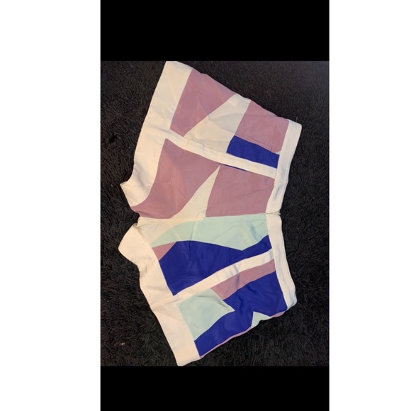 Cute comfortable shorts for summer ! - Picture 2 of 2